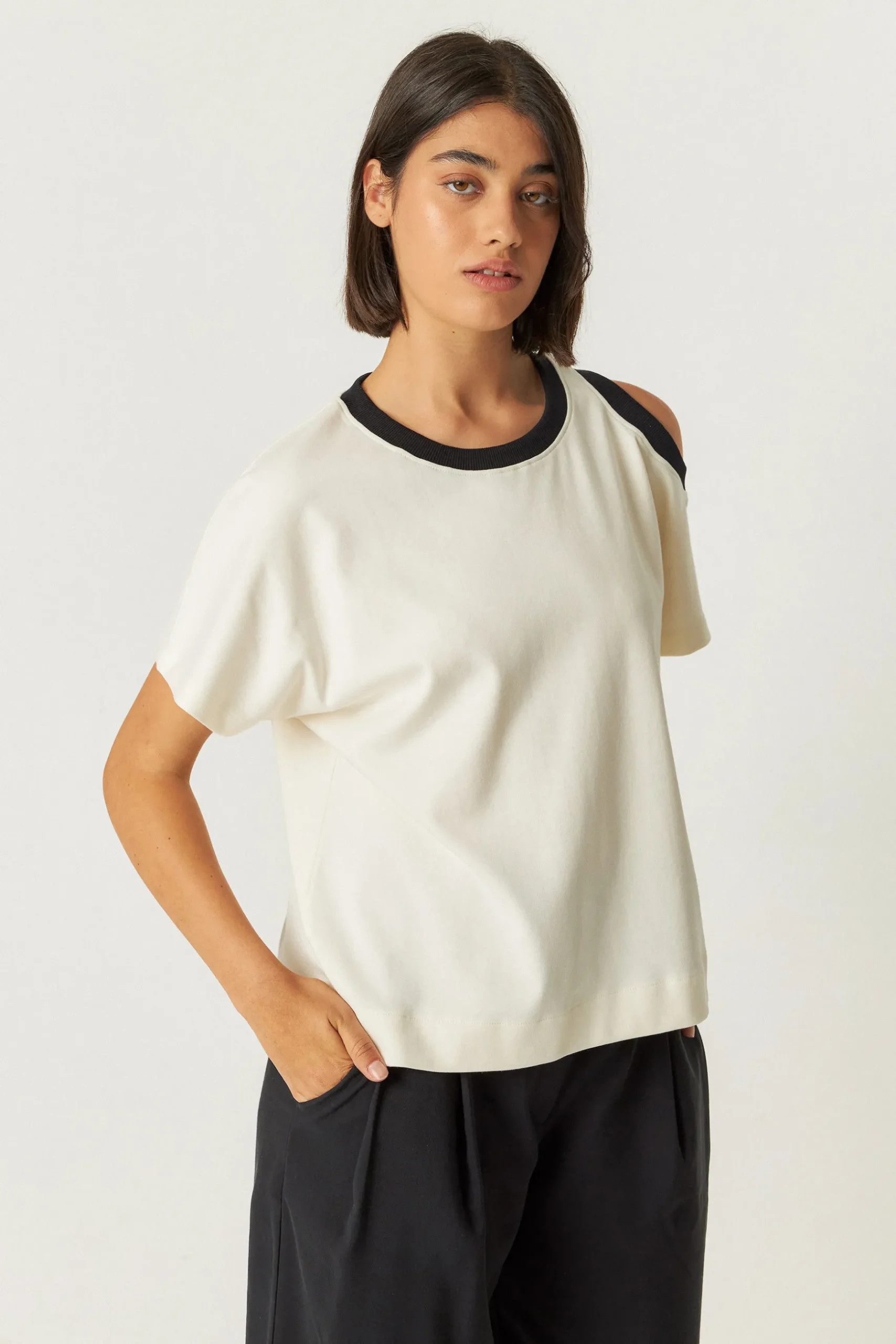 SKFK CAMISETA LIA-GOTS CREMA Fashion