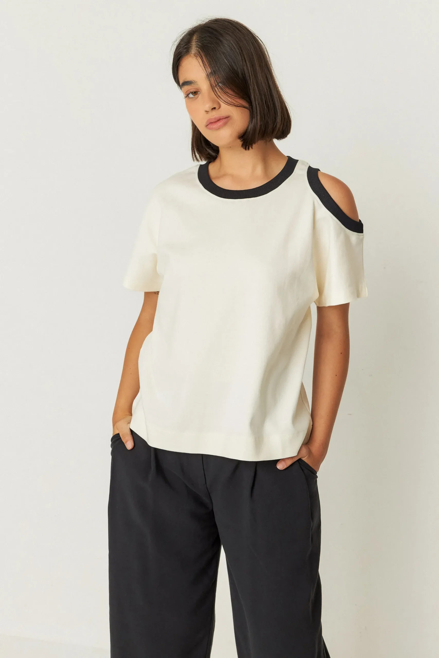 SKFK CAMISETA LIA-GOTS CREMA Fashion