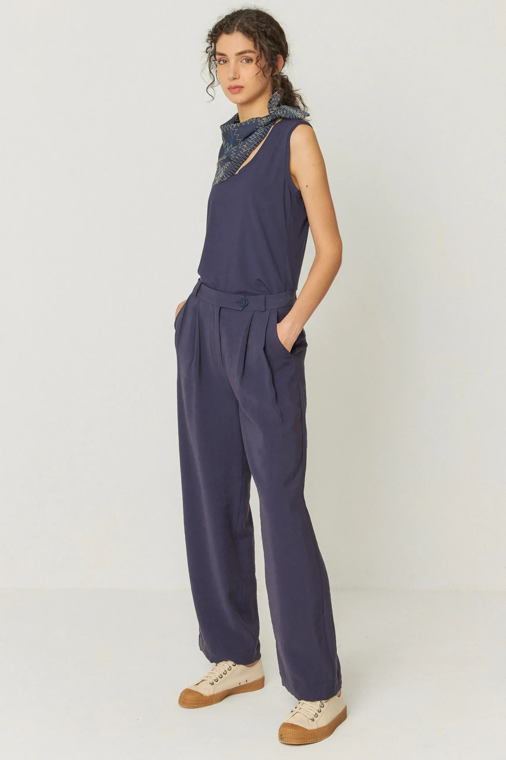 SKFK PANTALÓN HAIDE AZUL MARINO VIOLETA Fashion