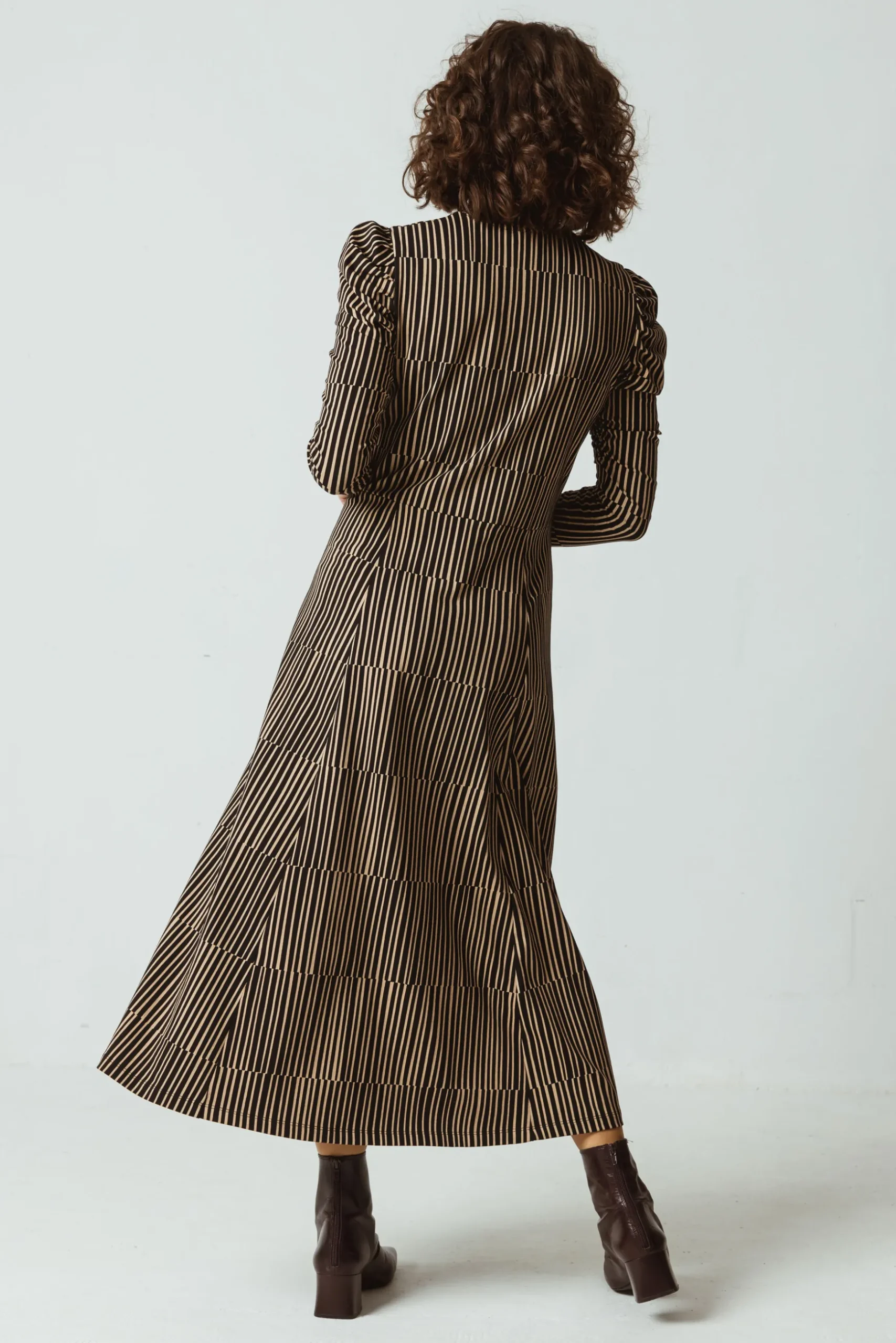 SKFK VESTIDO LANO - GOTS OMA BLACK Discount