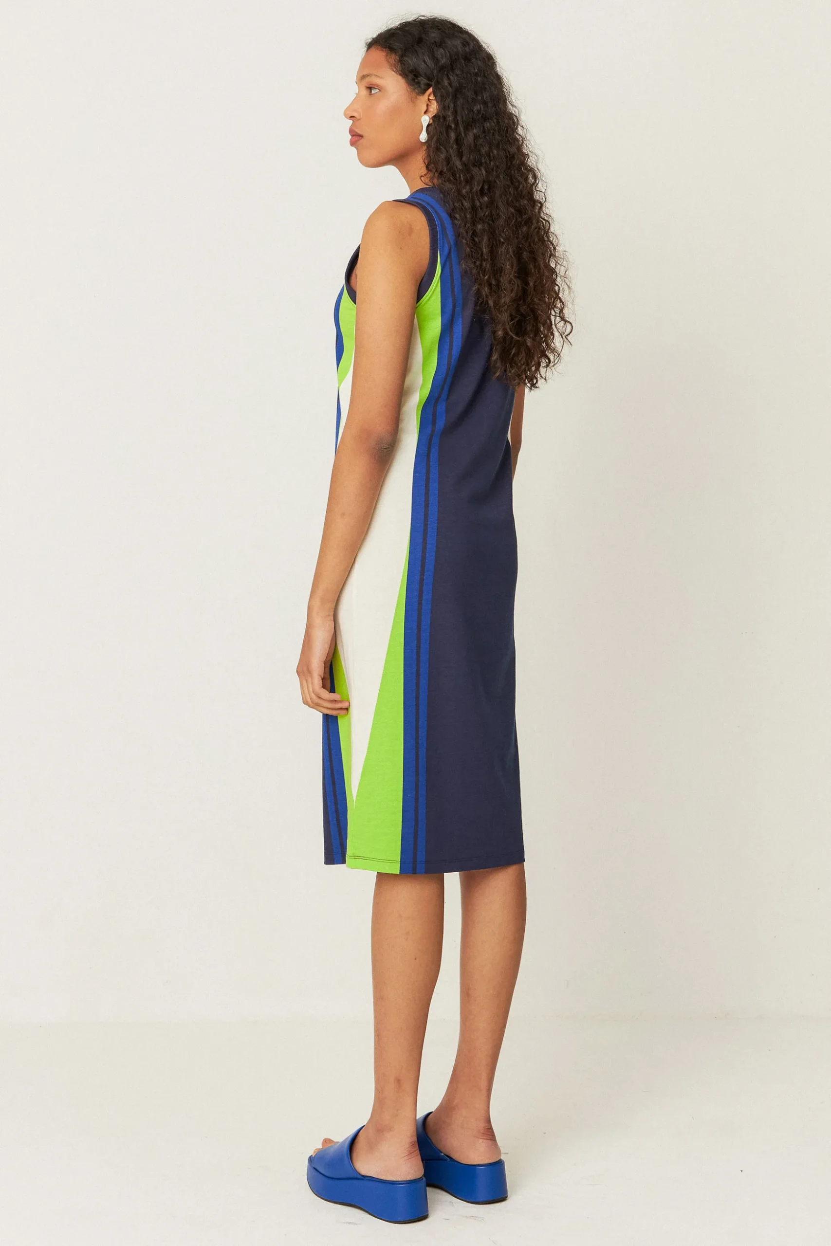 SKFK VESTIDO MAIKA-GOTS CURVES Best